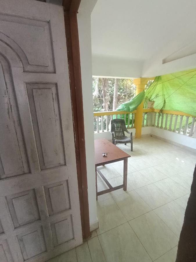 Sera'S Guest House Baga Ngoại thất bức ảnh